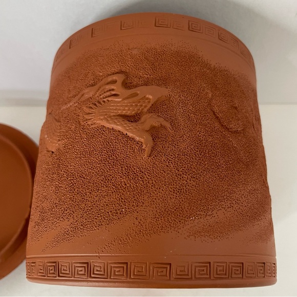 Japanese Tokoname Redware Flying Dragon in Cloud Covered Pot Jar 5 1/2" - Picture 6 of 14